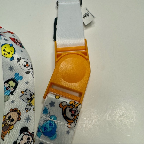 NWT. Disney Pin Lanyard - Disney Parks Wishables. reversible lanyard - Picture 8 of 9